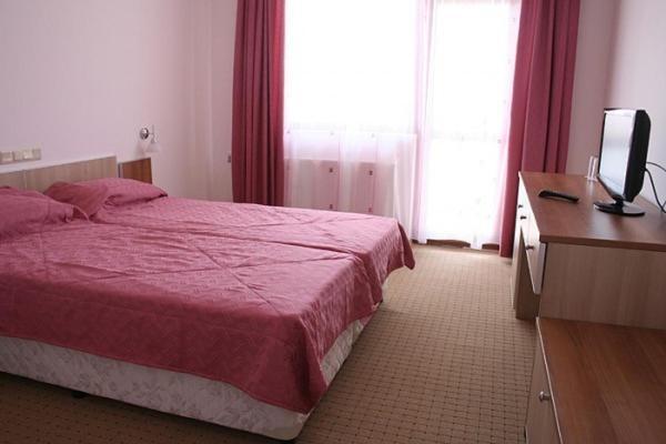 Hotel Akre Kavarna Bagian luar foto